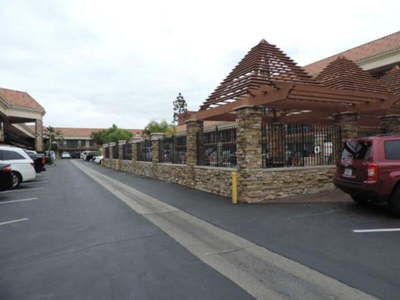 דאלאס Tropicana Inn And Suites מראה חיצוני תמונה